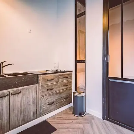 Georgie, Calme & Chaleureux