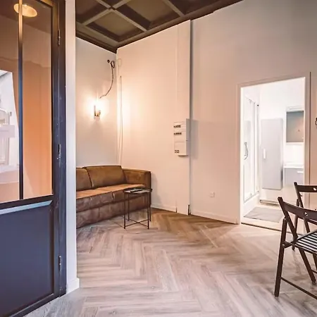 Georgie, Calme & Chaleureux