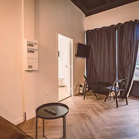 Georgie, Calme & Chaleureux Apartment Reims